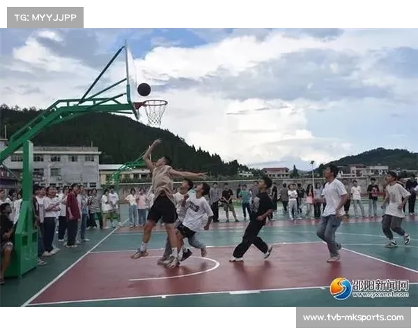 沙岗镇中学篮球赛促进班级凝聚力,学生运动能力获明显提升 沙岗镇中学篮球赛促进班级凝聚力,学生运动能力获明显提升